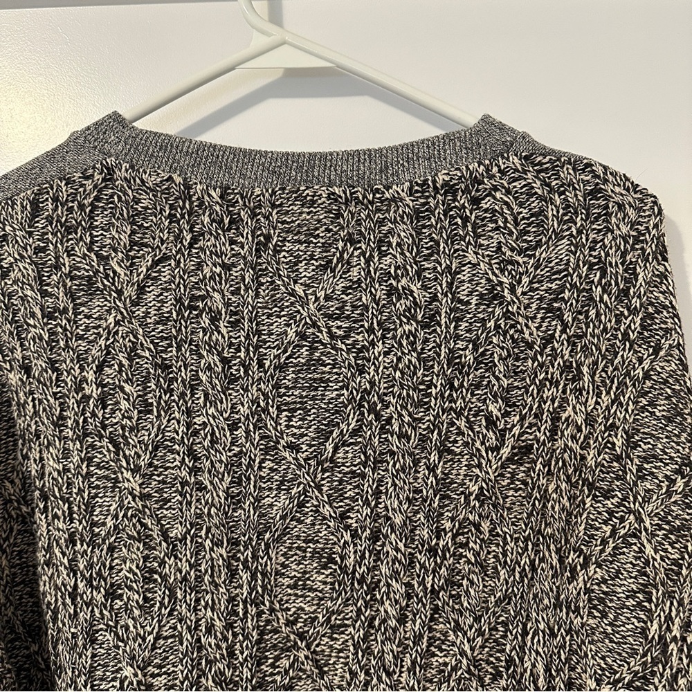 Roots Cabin Grey Knit Pullover Crewneck Sweater Size Small Women’s - Picture 8 of 11